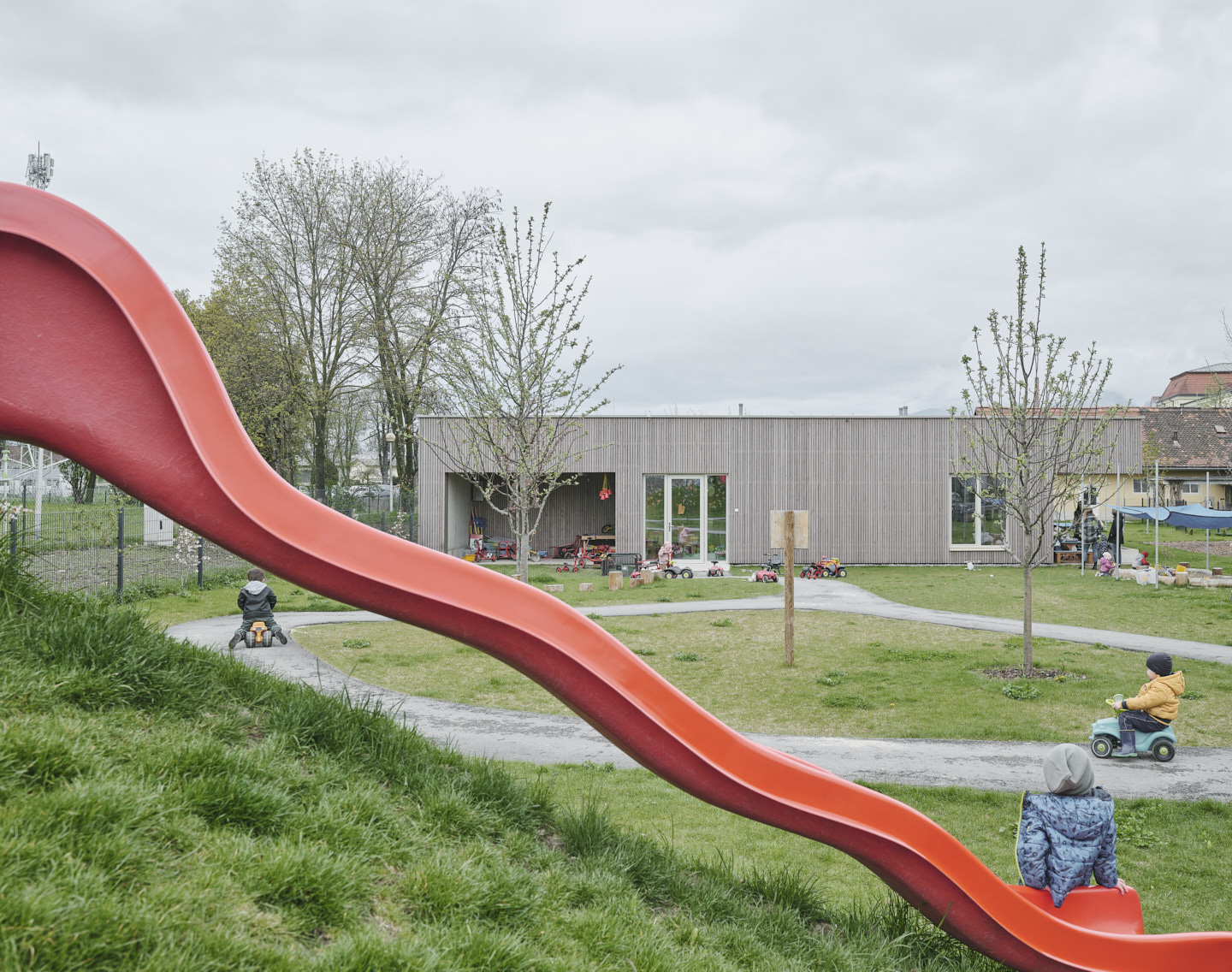 25.05.23 Kinderbetreuungseinrichtung Knittelfeld « Dietger Wissounig  Architekten – Architektur und Städtebau